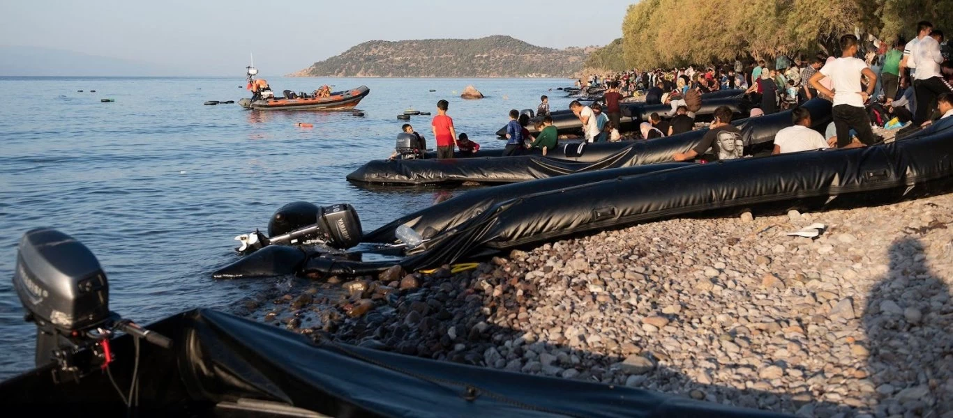 Χώρα υπό πολιορκία: 2.173 αλλοδαποί αποβιβάστηκαν στα νησιά μέσα σε 23 ημέρες - 100.000 το 2019